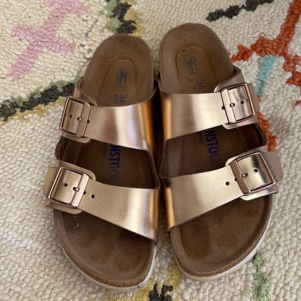 Rose Gold Arizona Birkenstock